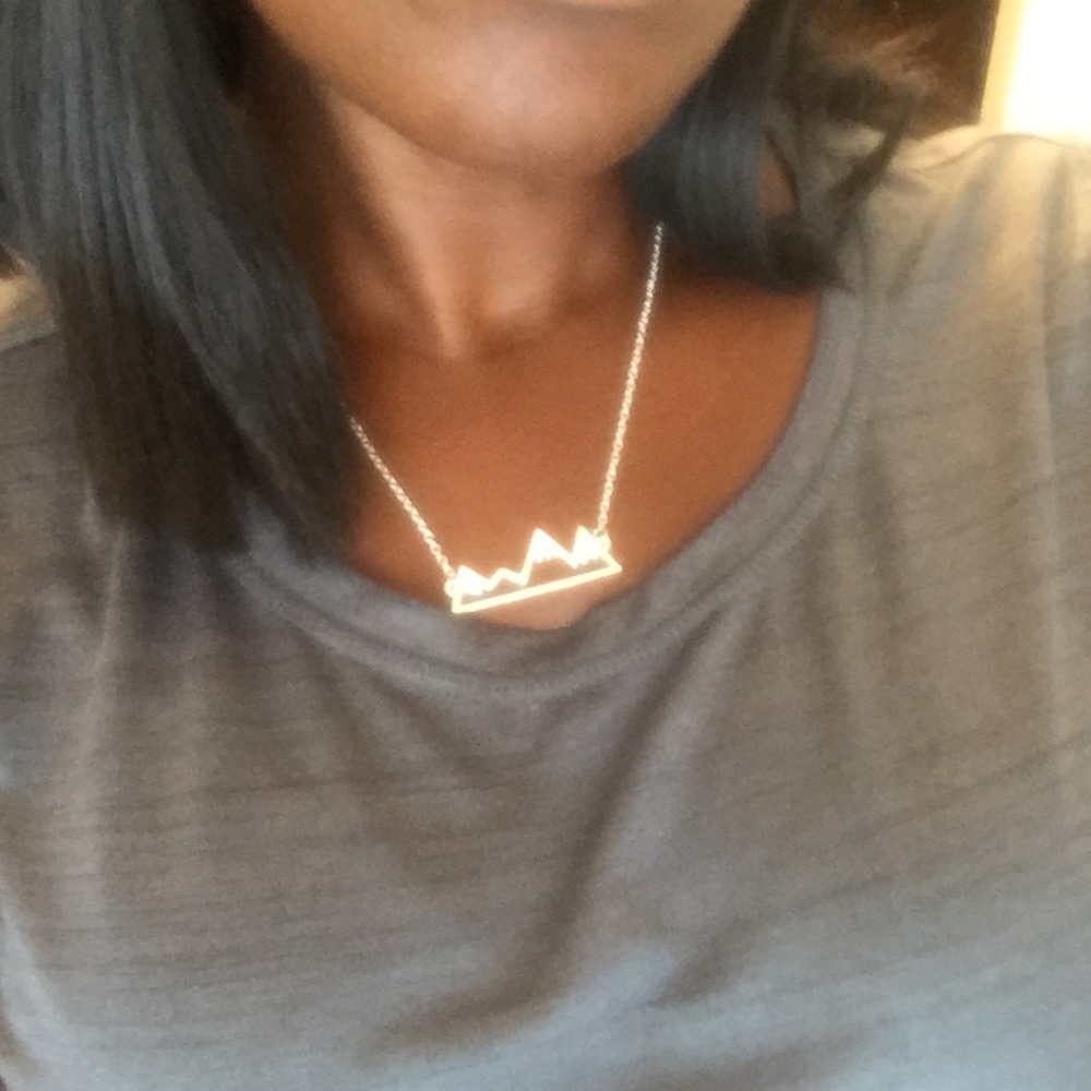 New! Mountain statement pendant necklace outdoor - Picture 7 of 8